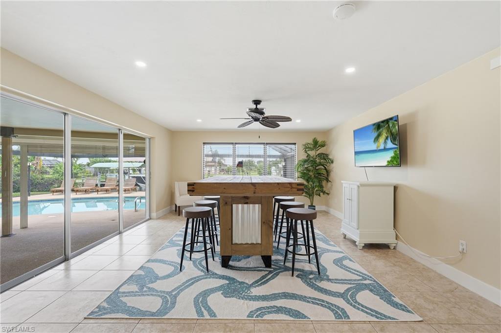 Dining Area / Flex Space