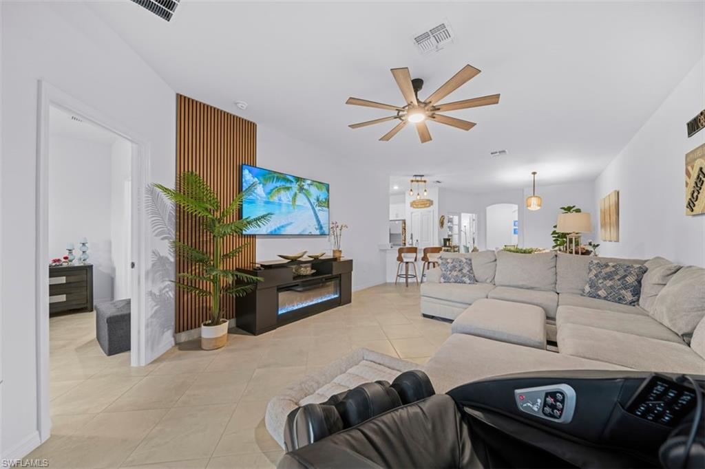 2356 Dragonfruit WAY photo 16