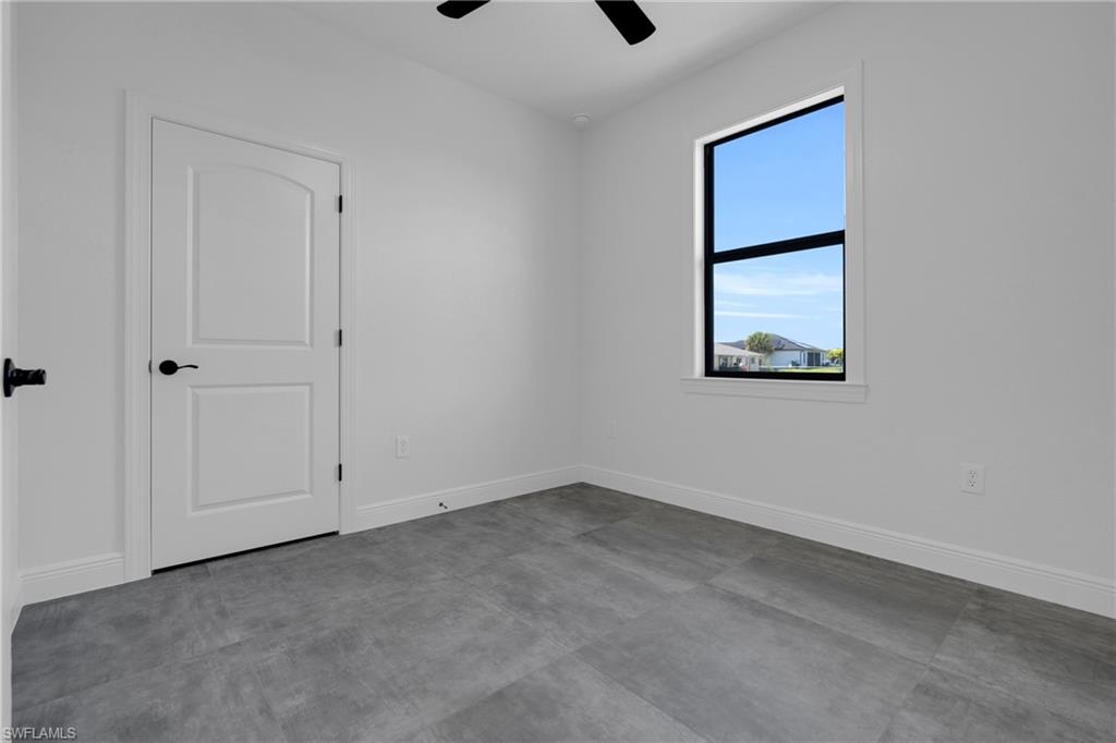 2625/2627 Sunniland BLVD photo 22