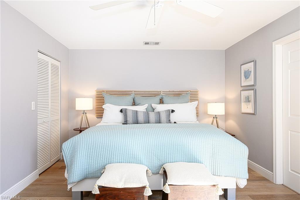 589 Beachwalk CIR P-203 photo 12