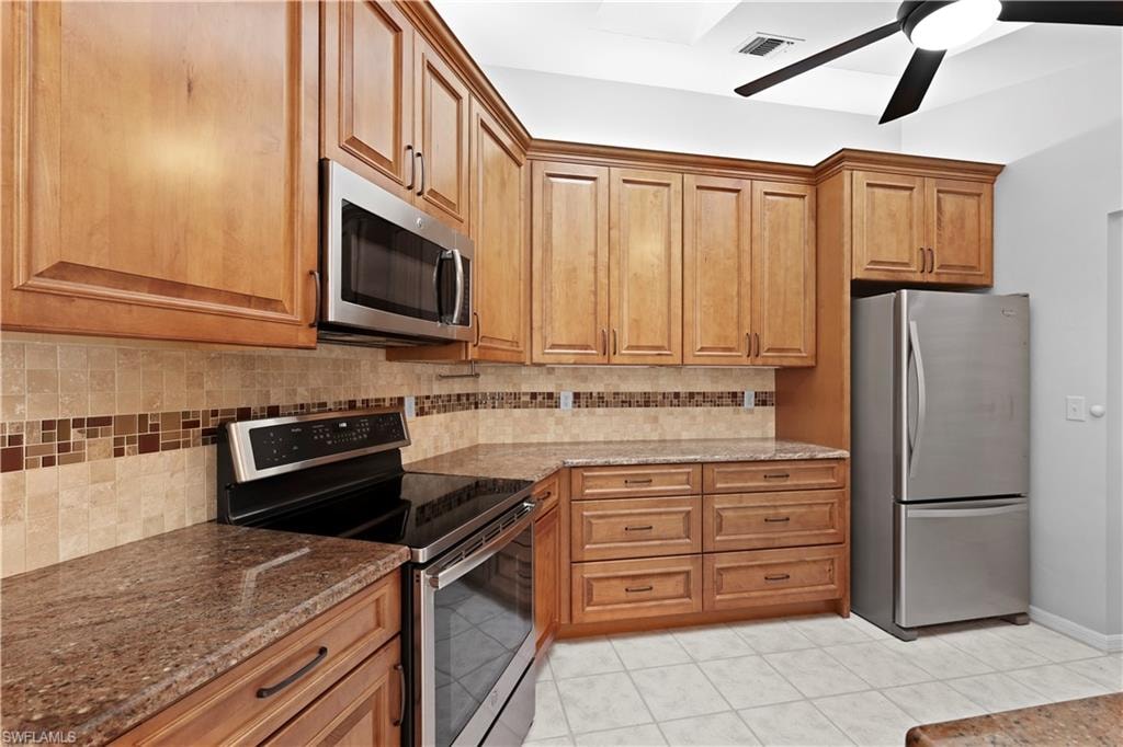 6857 Idlewild ST photo 7