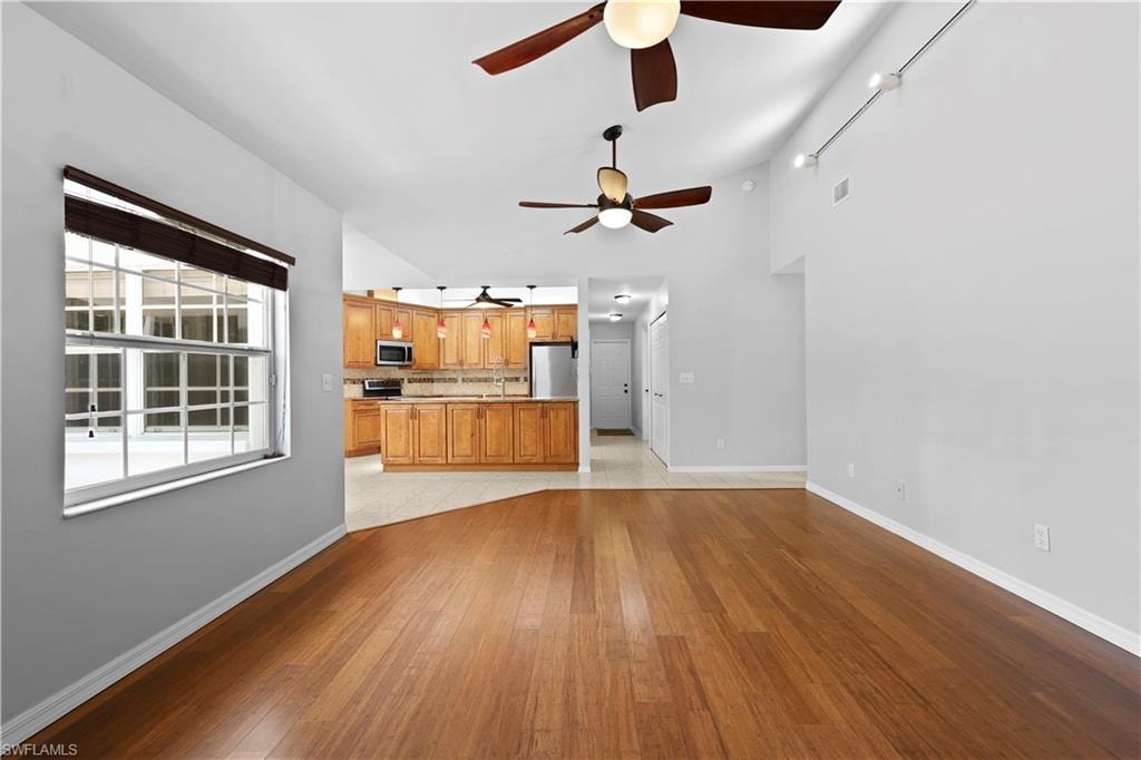 6857 Idlewild ST photo 20