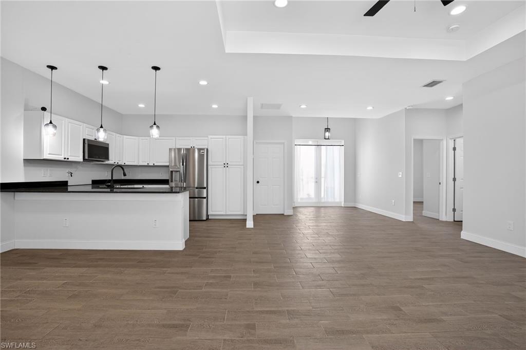 4630 Gene AVE N photo 7