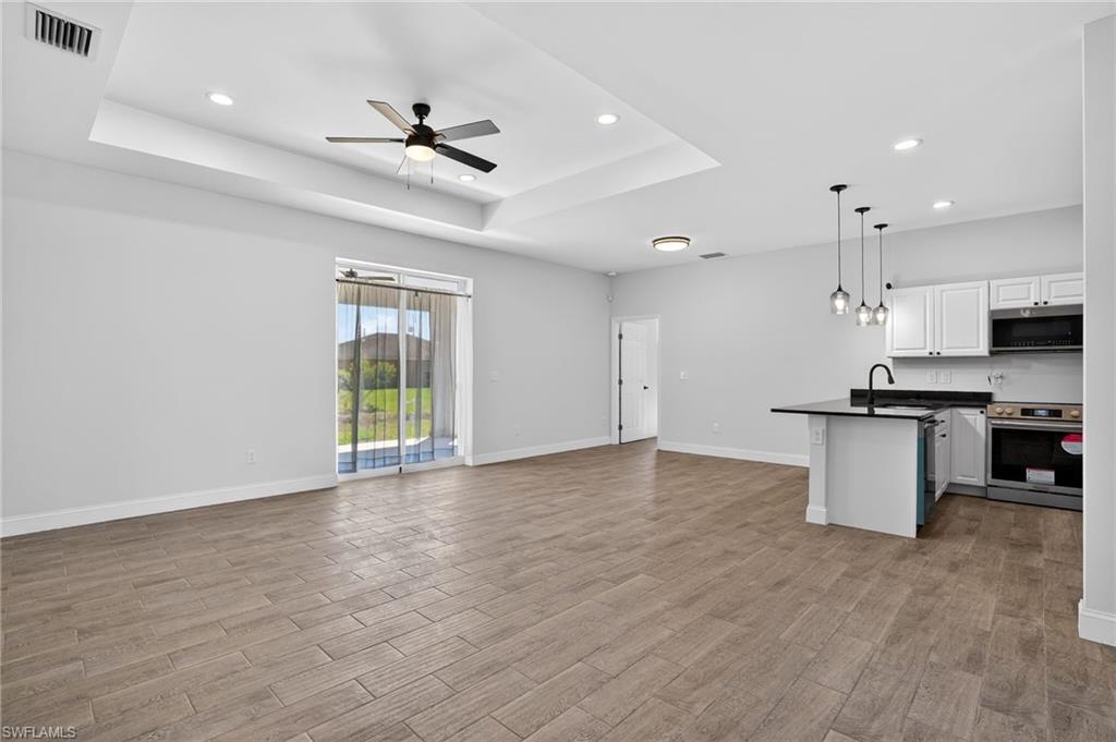4630 Gene AVE N photo 8