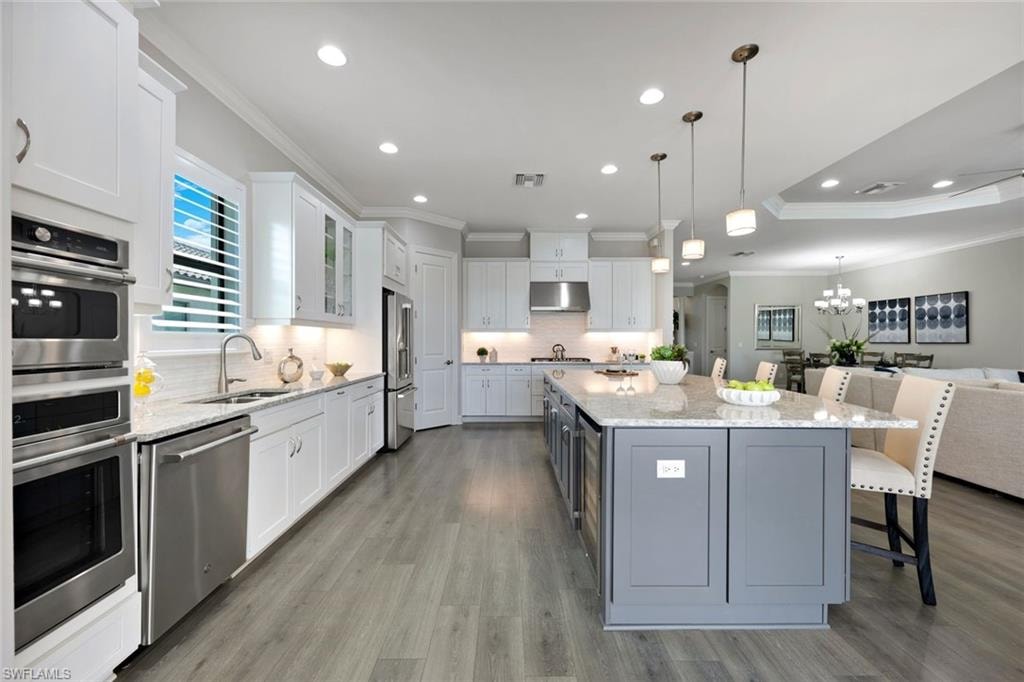 Roomy Kitchen area