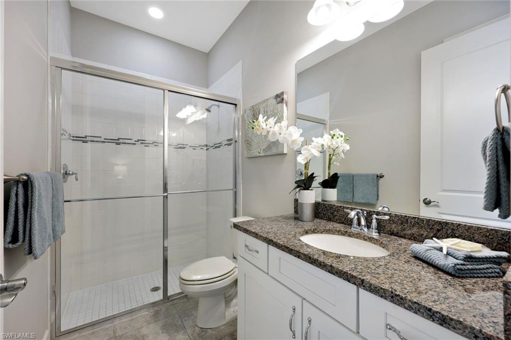 Guest Bathroom 2