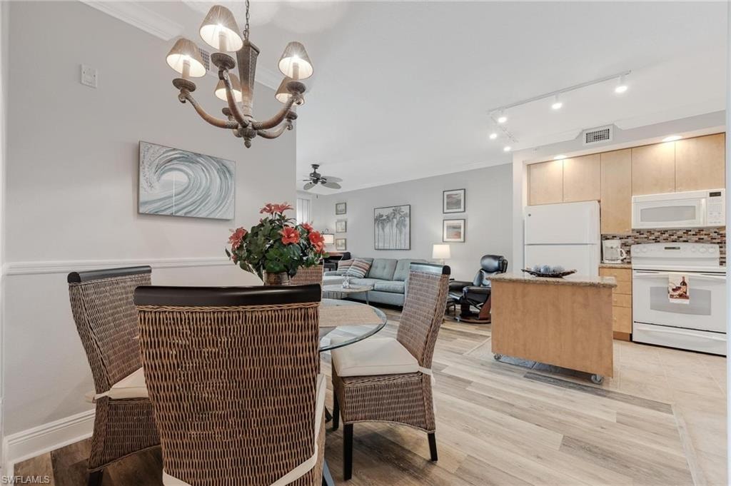 2825 Palm Beach BLVD 210 photo 10