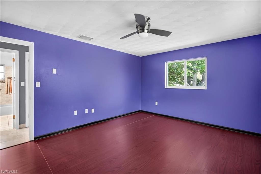 2373 Chandler AVE photo 8