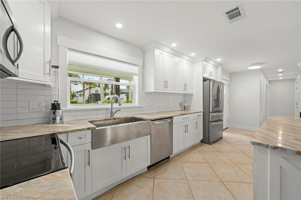 5310 Bayshore AVE photo 6