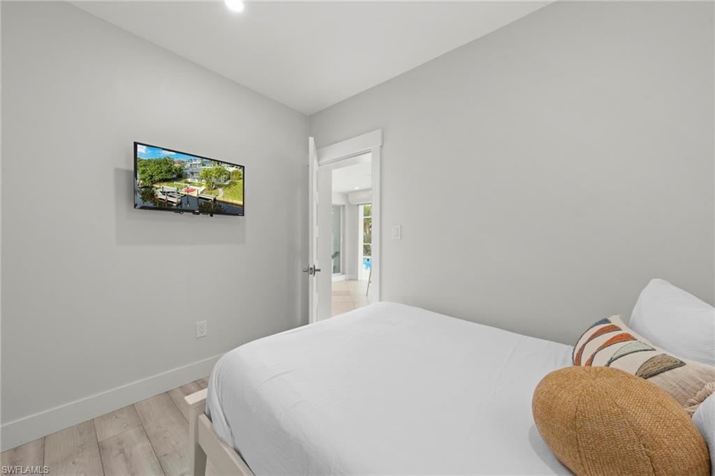 5310 Bayshore AVE photo 36