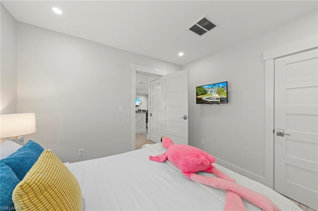 5310 Bayshore AVE photo 32