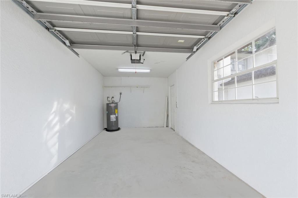 Private 1 Car Garage
