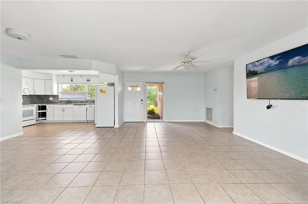 5224 Tower DR photo 8