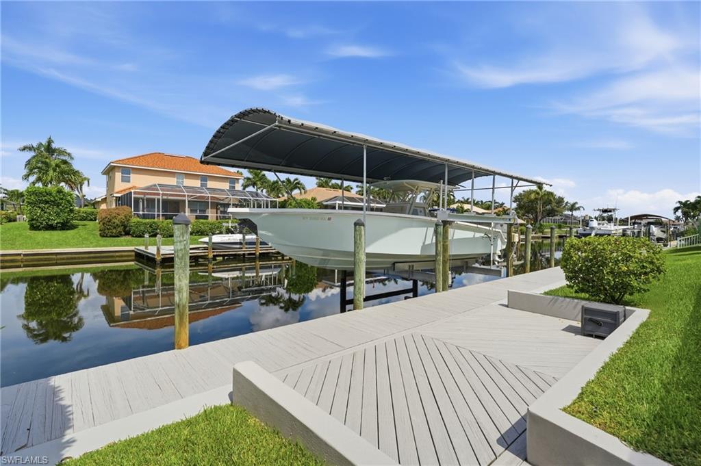 20k LB Boat Lift / Composite Dock