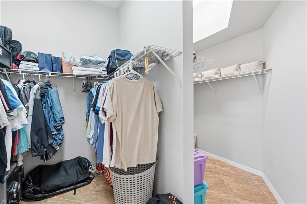 Walk in Closet
