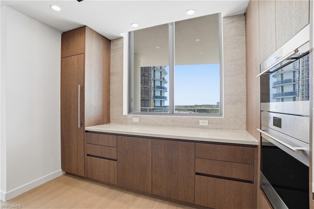 5100 Seagrass BLVD 201 photo 8