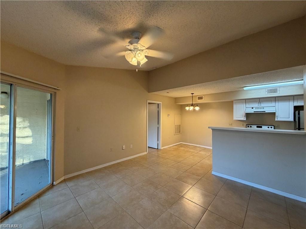 12640 Equestrian CIR 1912 photo 13