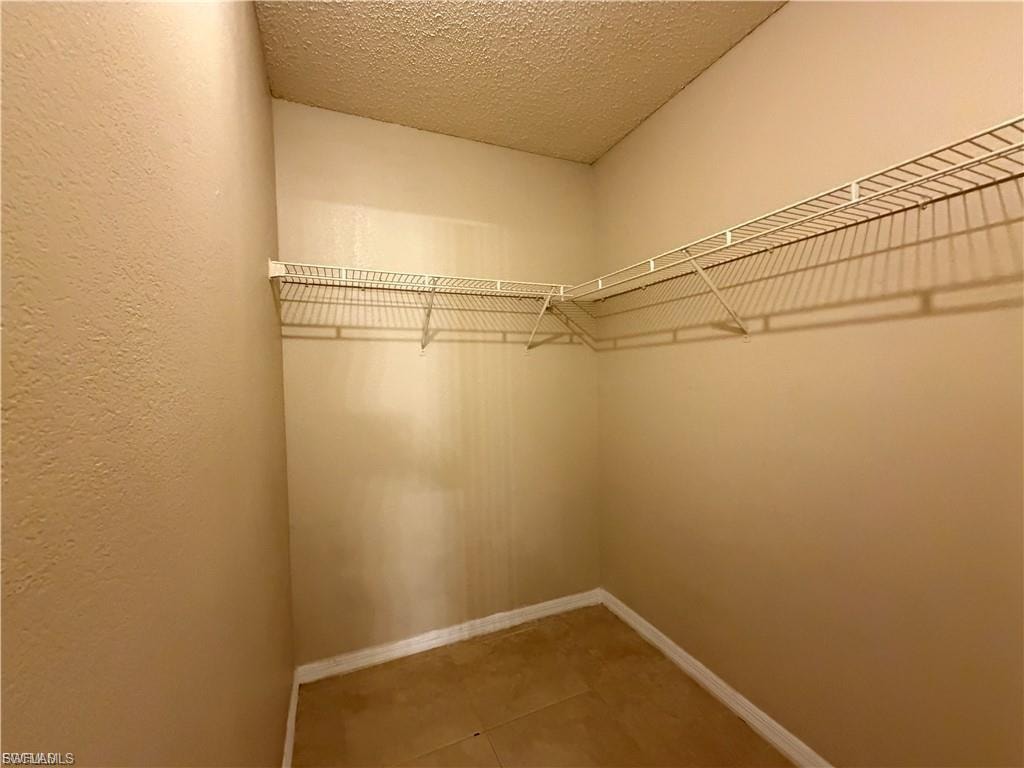 12640 Equestrian CIR 1912 photo 17
