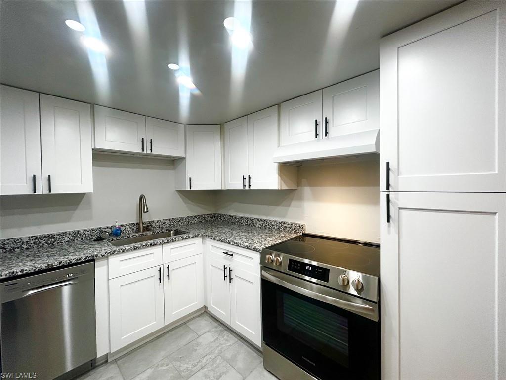 4906 Victoria DR 103 photo 7