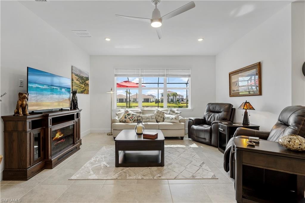 16941 Sage TER photo 14