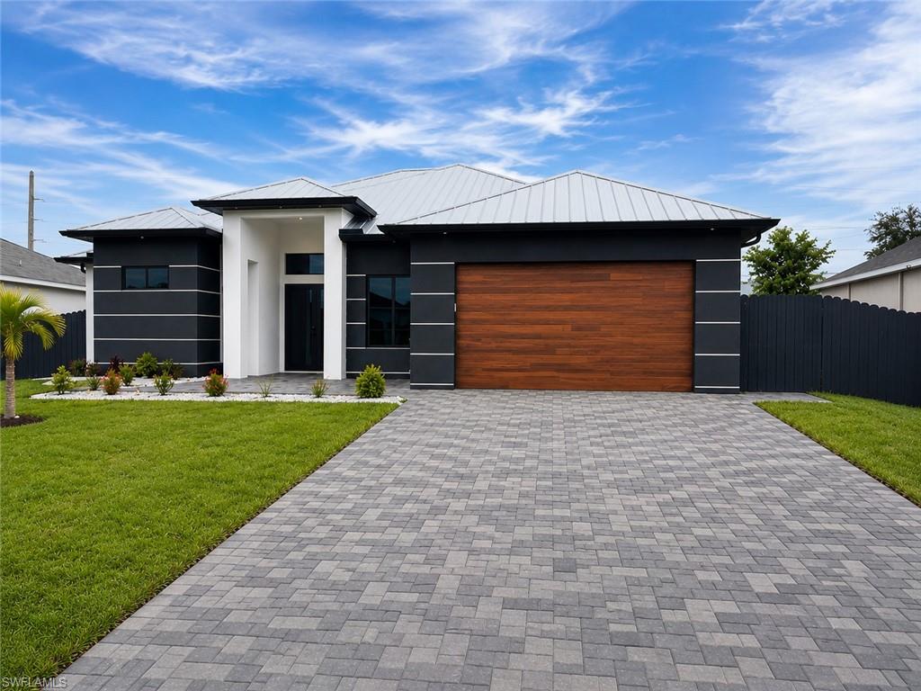 304 NW 1st TER
