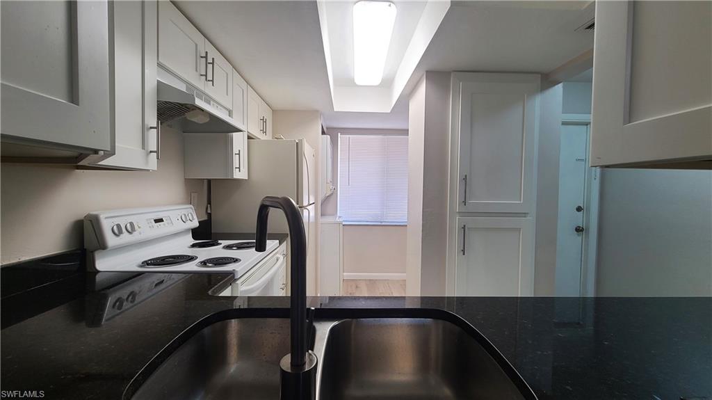 930 SW 47th TER 5