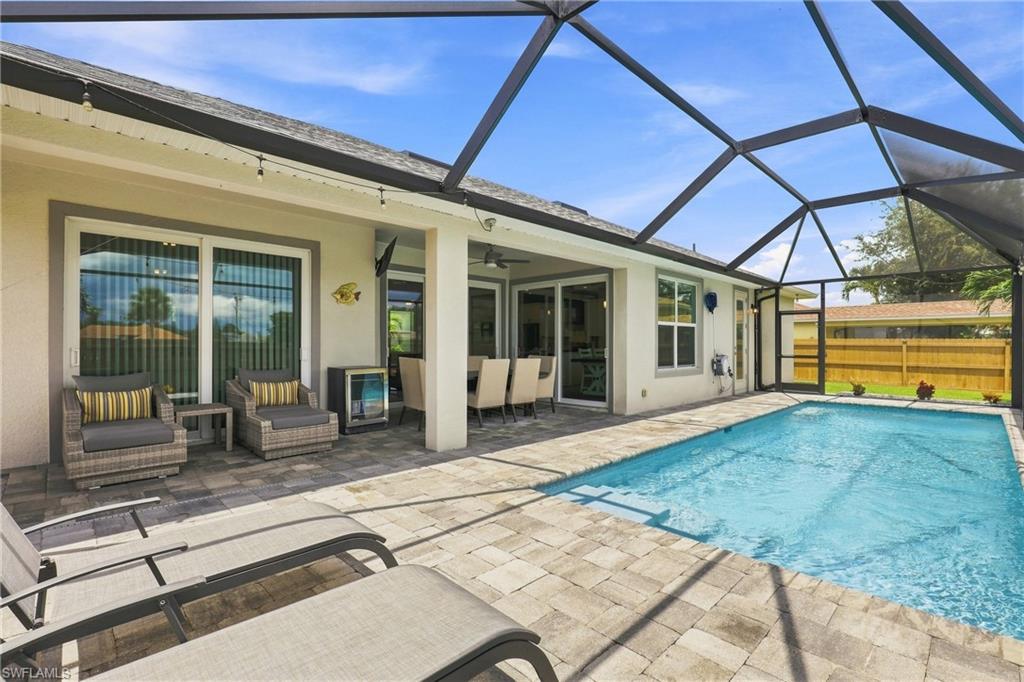 1815 NW 28th PL photo 36