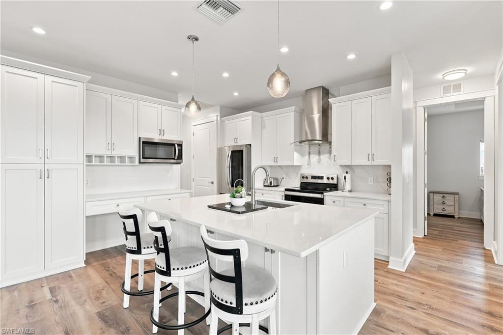 1815 NW 28th PL photo 9