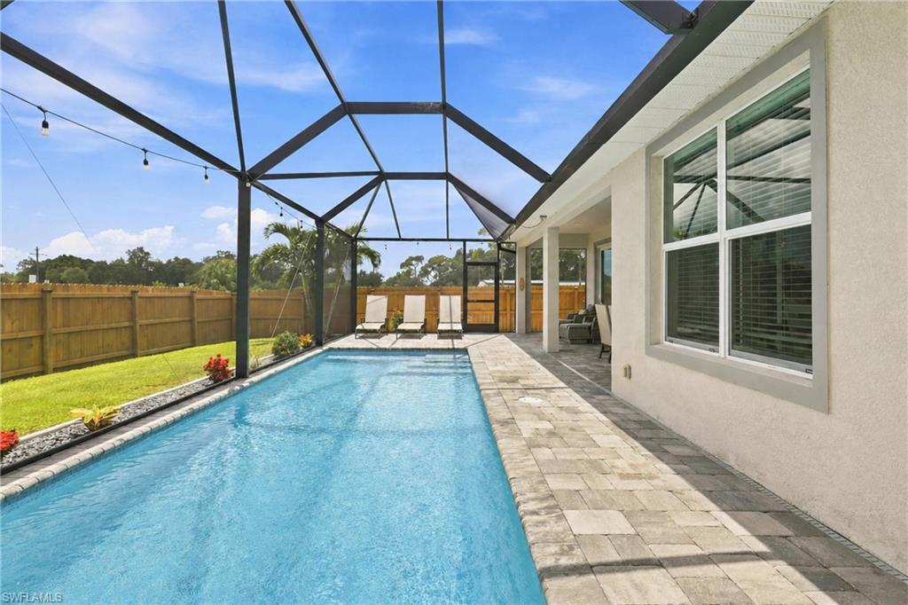 1815 NW 28th PL photo 25
