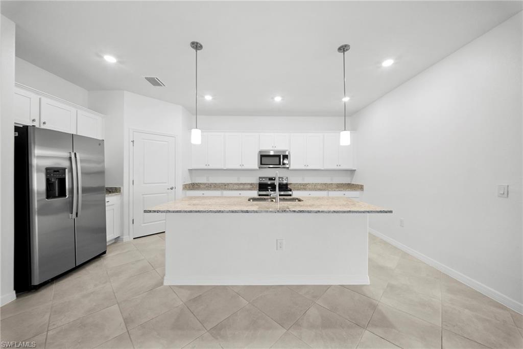 14836 Palamos CIR photo 7