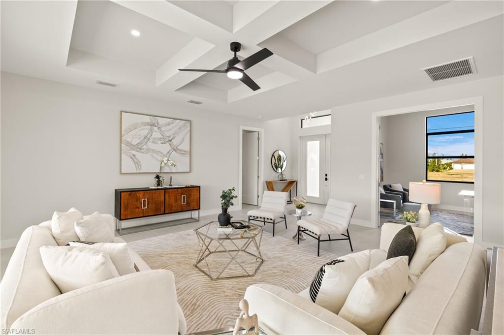707 NW 38th AVE