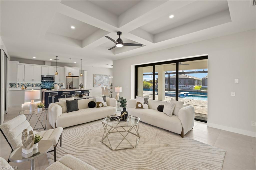 707 NW 38th AVE