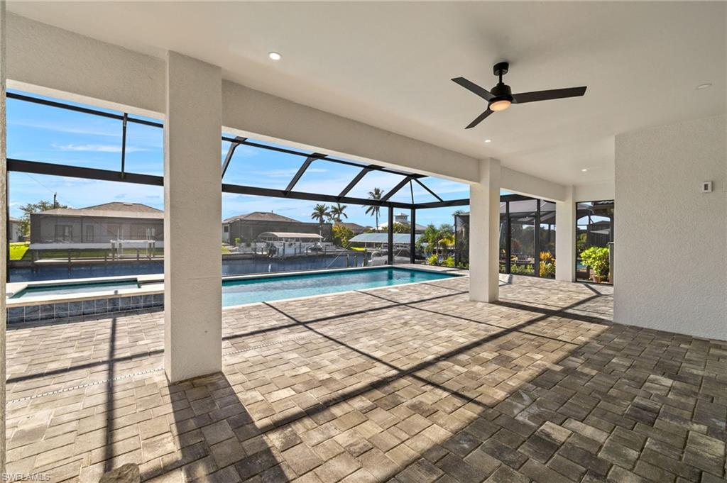 Pool and Spa Screened Lanai
