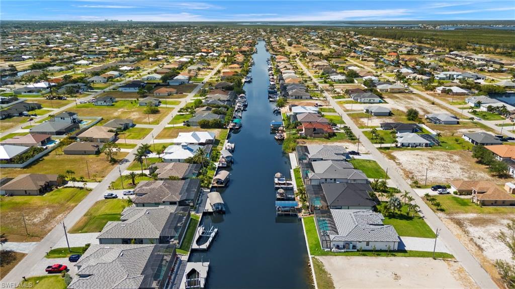 Gulf access canal