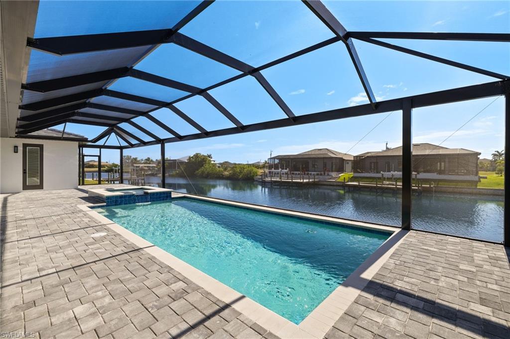 Pool and Spa Screened Lanai