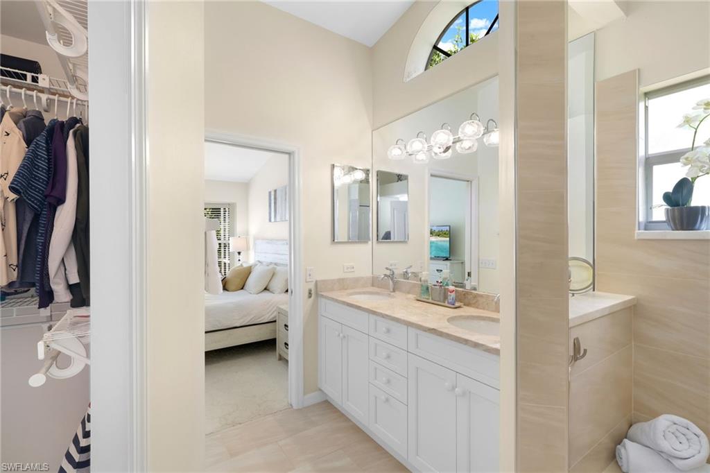 8009 San Vista CIR photo 26