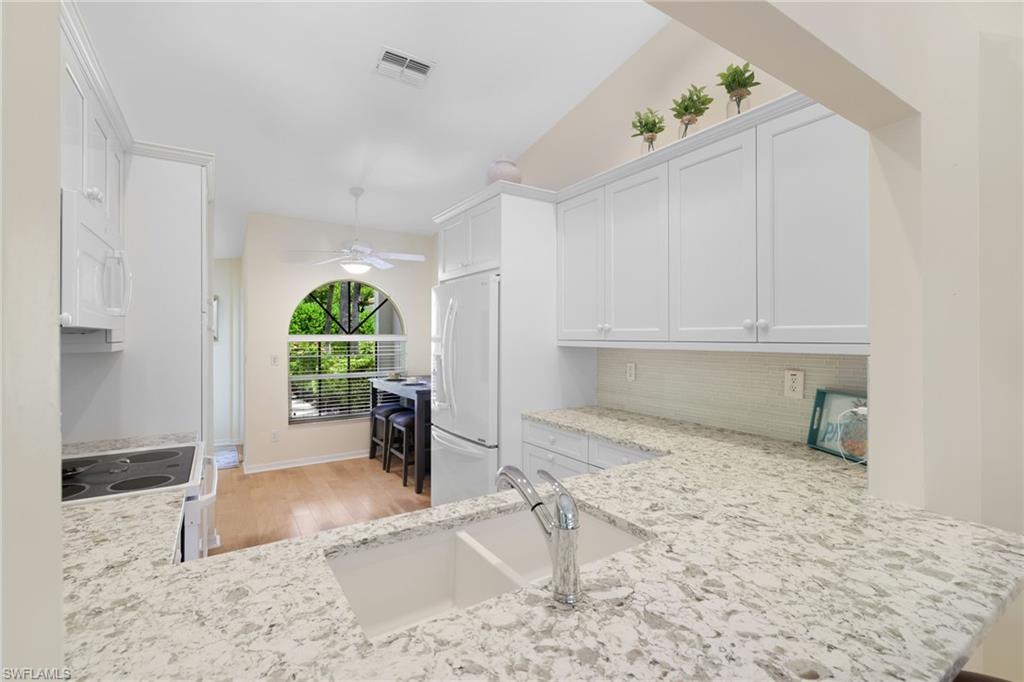 8009 San Vista CIR photo 7