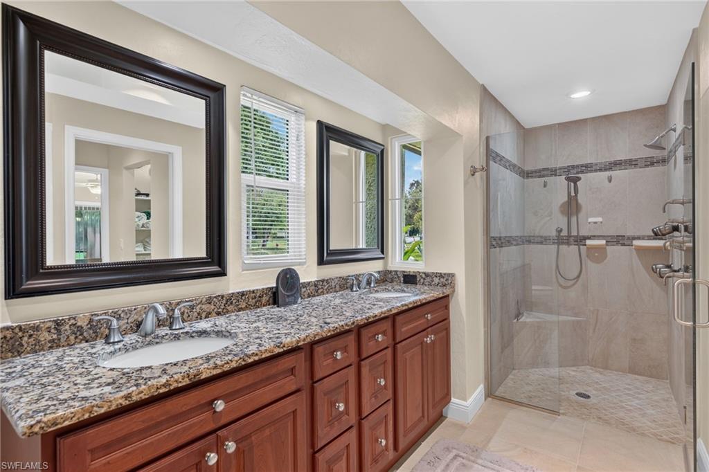 Primary En-Suite