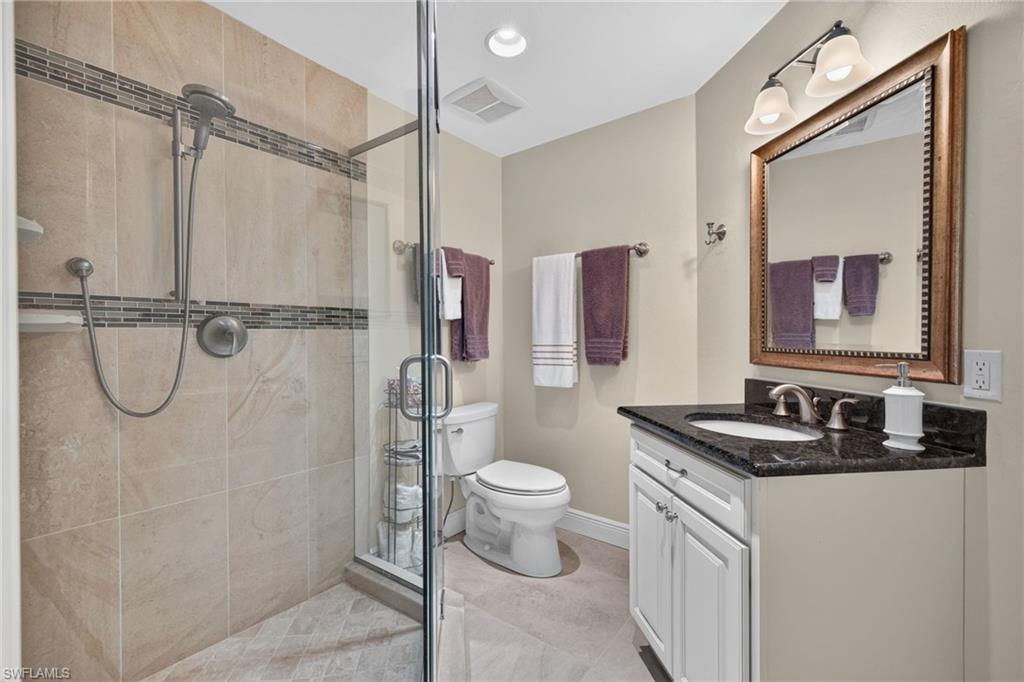 Guest Bedroom En-Suite
