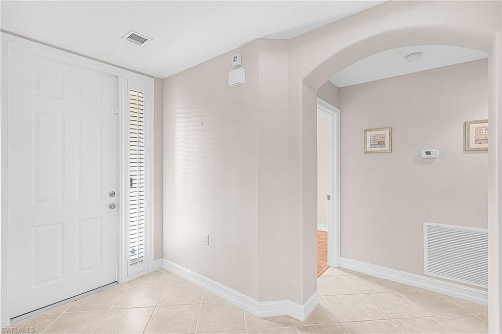 12061 Brassie CIR B102 photo 12