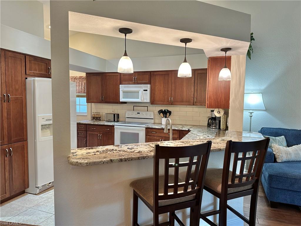 354 Dover PL 202