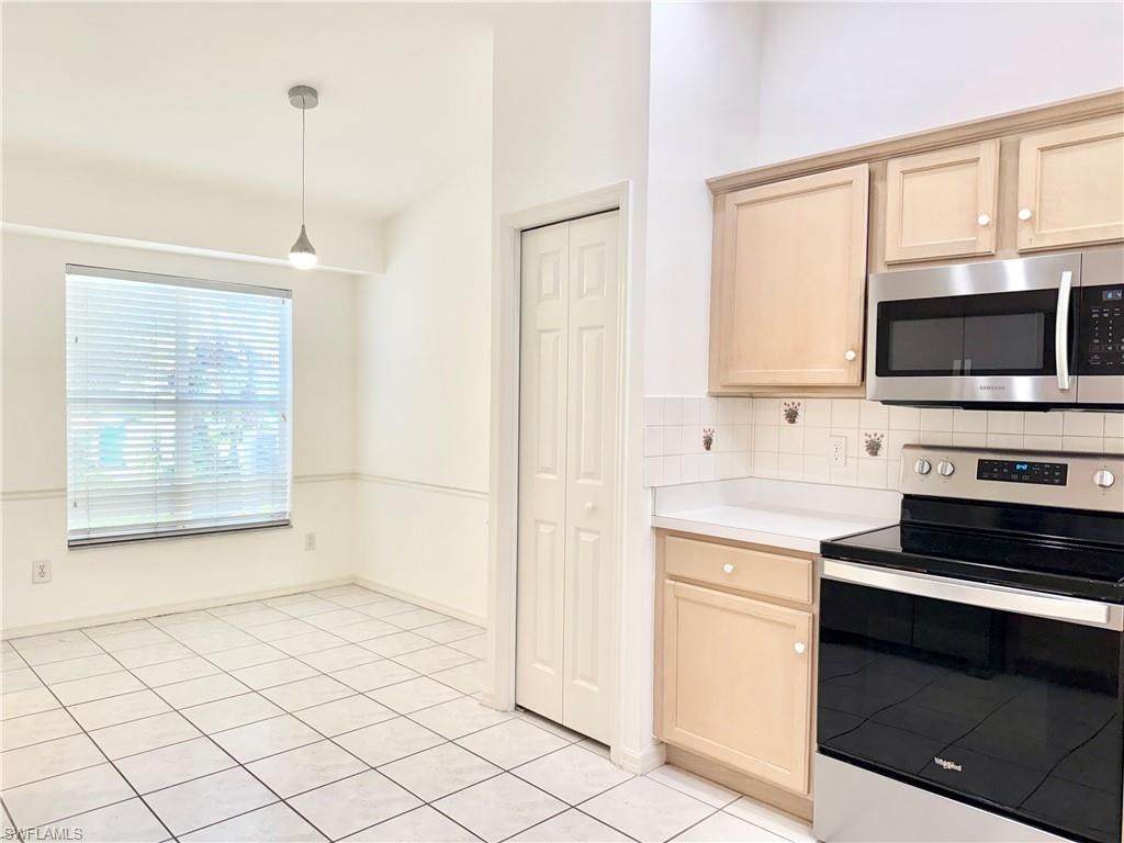 7001 Lone Oak BLVD photo 8