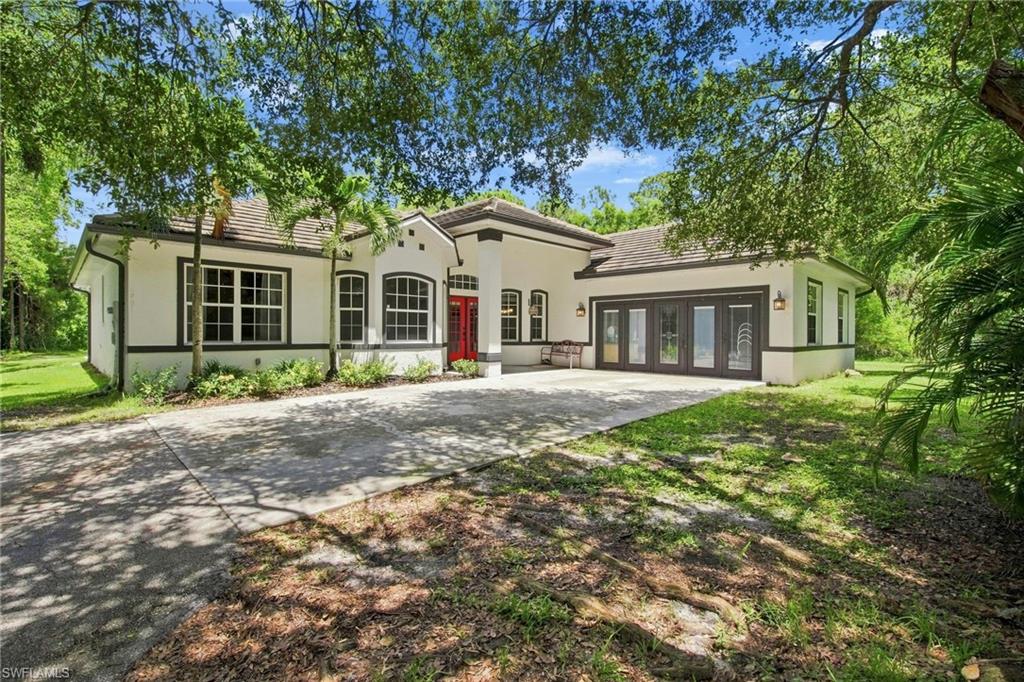 5791 Golden Gate PKWY