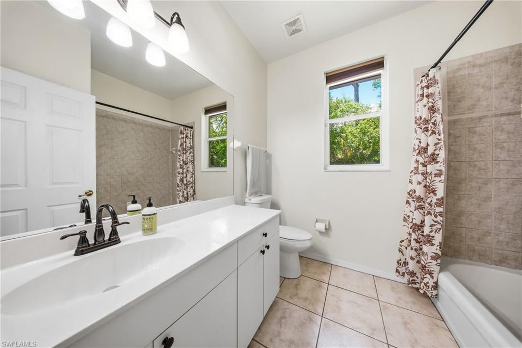 5791 Golden Gate PKWY photo 33