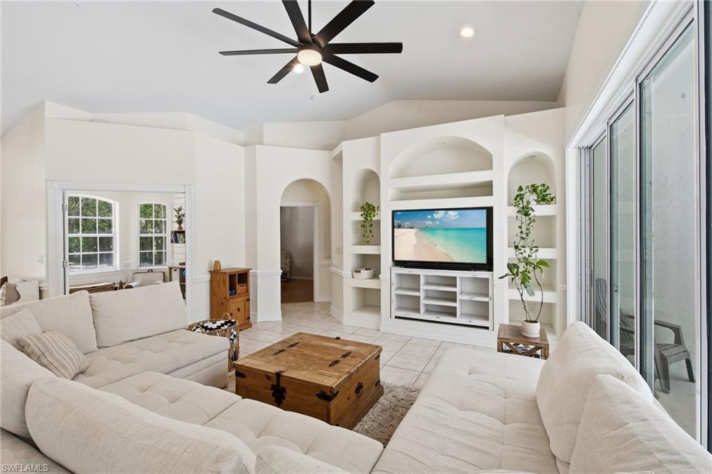 5791 Golden Gate PKWY photo 8