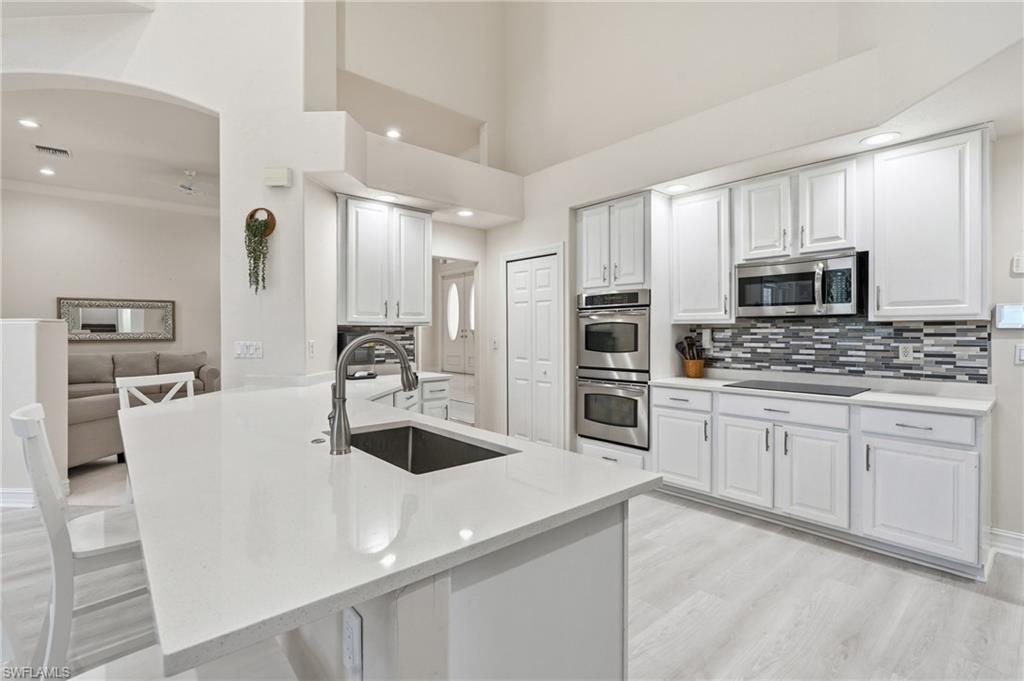 3885 52nd AVE NE photo 18