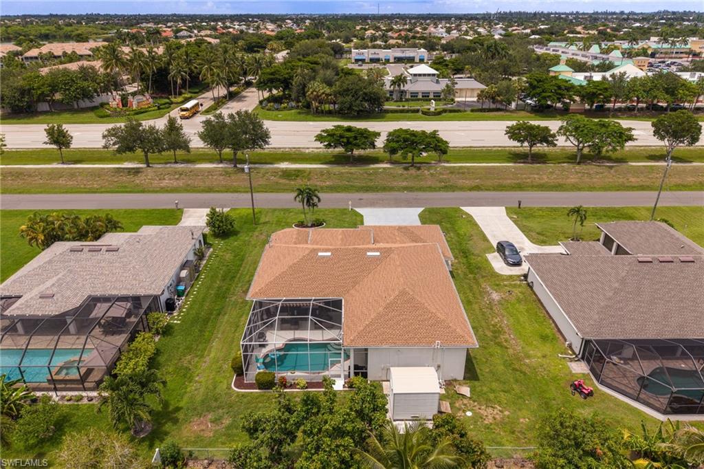 2526 Miracle PKWY photo 46