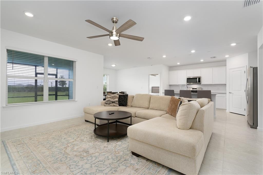 42428 Cascade DR photo 9