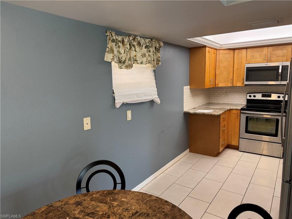 12481 McGregor BLVD 1 photo 13