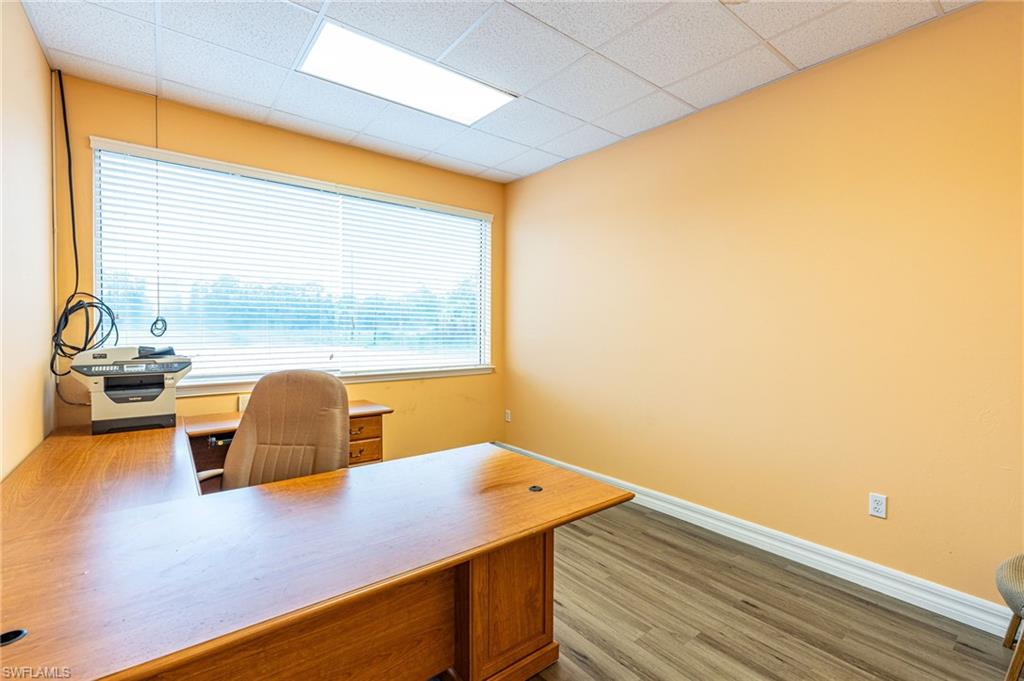 Office 4